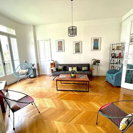 Appartamento Familial Typiquement Parisien
